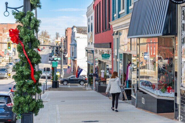 The Main Street in Winchester has plenty of shops and restaurants for locals to enjoy.