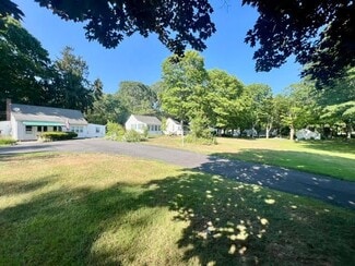 49 Cottage Rd, Madison, CT 06443