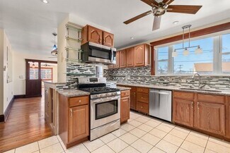 338 Riverside Ave Unit 2, Medford, MA 02155