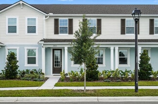 2887 Camellia Flower St, Apopka, FL 32703