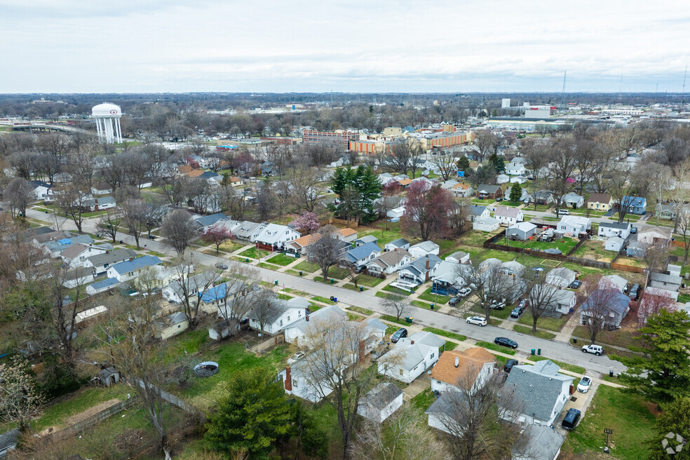 NH_FansField_552865_P2_v1_TN_041825