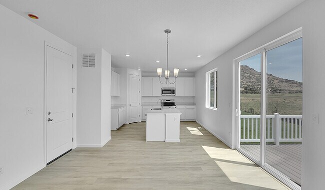241 W 825 S, Willard, UT 84340 - photo 4