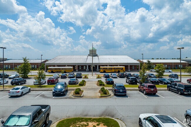 Deer Chase Elementary School has serves over 500 students in grades PreK to 5th grade.