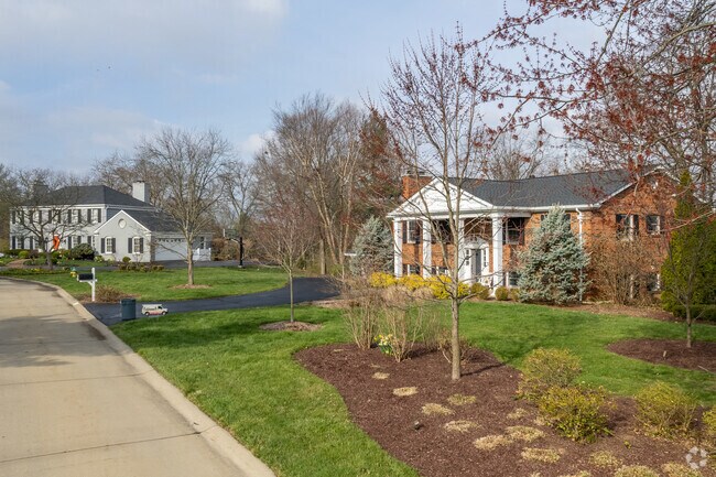 Well-manicured lawns are a frequent sight in Lakeside Park.