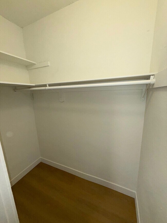 2801 San Marino St unit 2, Los Angeles, CA 90006 - photo 7