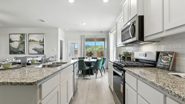 4332 Mill Stream Ln, Crowley, TX 76036 - photo 4