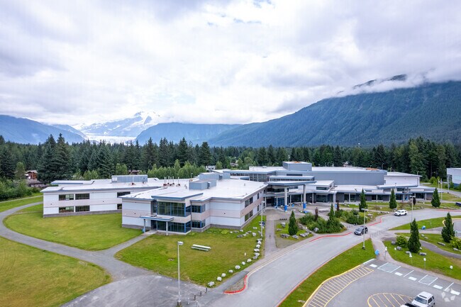 Students attend Thunder Mountain Middle School after graduating elementary school.
