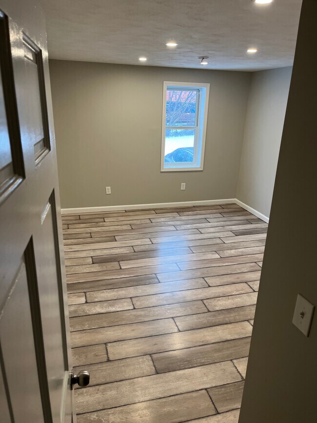 106 N Main St, Minoa, NY 13116 - photo 4