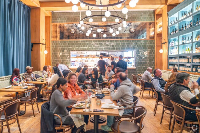 Residents in Sandy Springs can enjoy modern European cuisine at The Select.