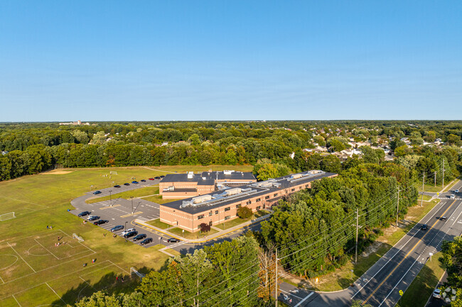 Orchard Valley Middle School is part of the Washington Township Public School District.