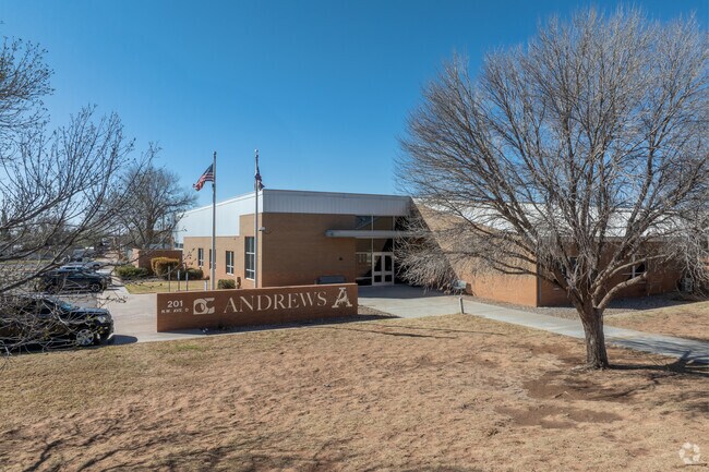 Andrews College offers educational opportunities in the heart of the city.