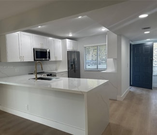 16561 Blatt Blvd Unit 107, Weston, FL 33326