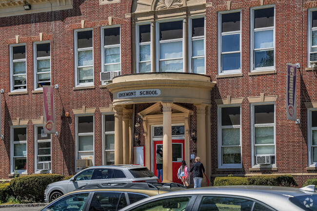 Edgemont School educates approximately a total of 266 students in an academic year.