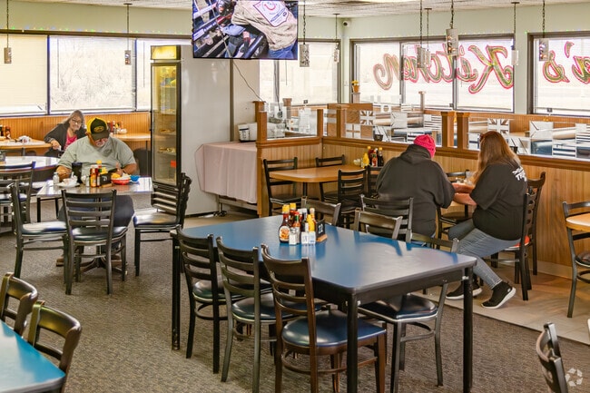Locals enjoy hearty meals and friendly service at Grandma’s Kitchen in Bloomfield.