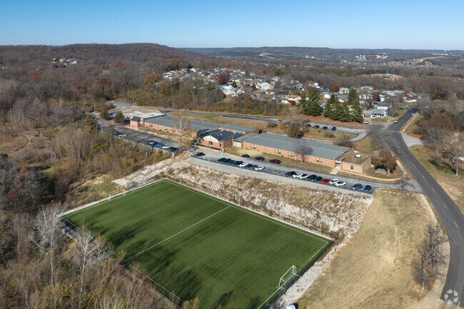 The teacher to student ratio is 11 to 1 at Freer Elementary School according to Niche.