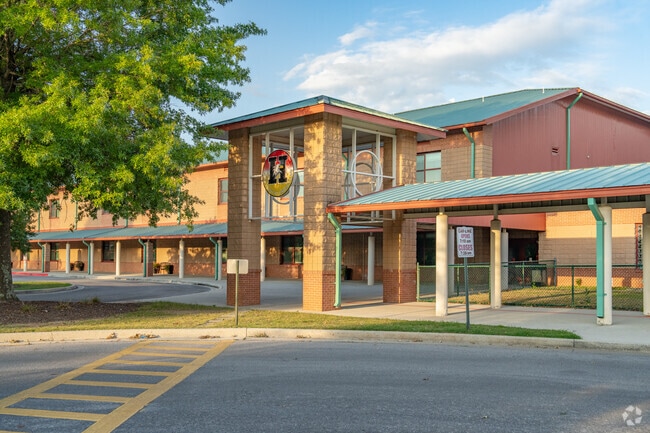 Horizon Elementary is the 4th highest ranked public school in Alabama.