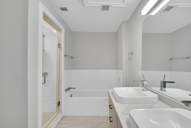 The Cosmopolitan unit G8, Boston, MA 02118 - photo 6