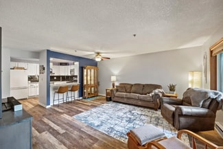 2100 Ridge Dr Unit 13, Minneapolis, MN 55416