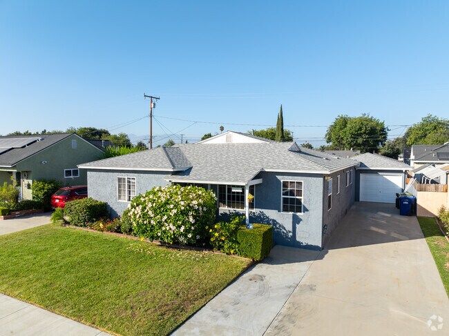 West Whittier-Los Nietos is mostly composed of blocks of single-family homes.