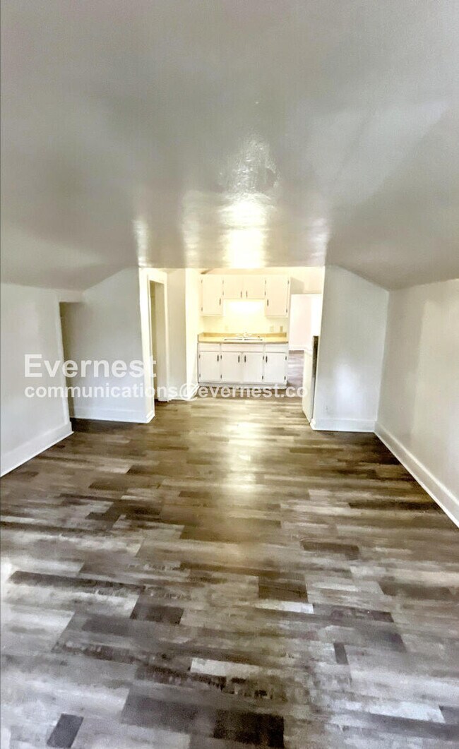 413 N Moore Rd unit 5, Chattanooga, TN 37411 - photo 4