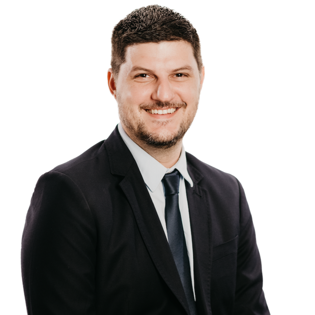 Agent Photo