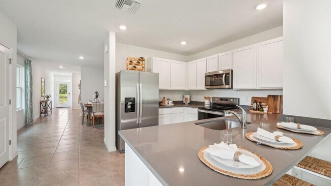 4415 Sand Dollar Way, Zephyrhills, FL 33541 - photo 6