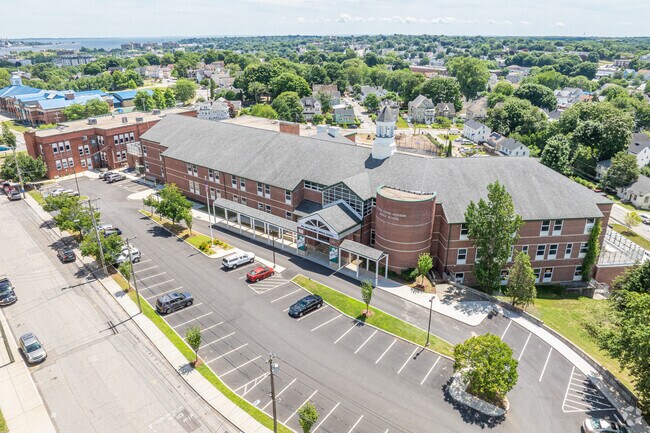 High Road School of New London is one of many trade and charter Magnet schools in the CT area.