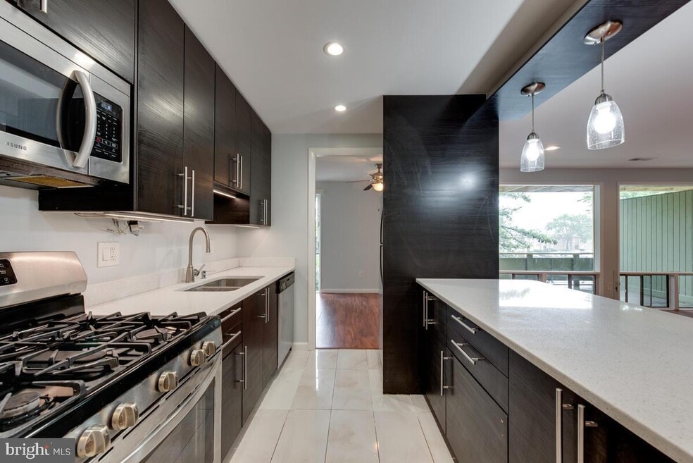 7312 Donnell Place unit 1, District Heights, MD 20747 - photo 1