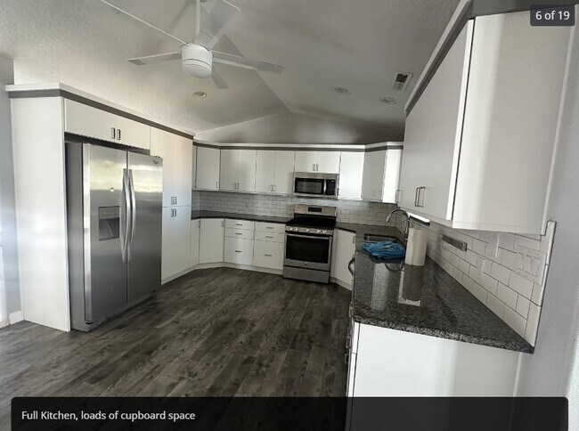 71 S Main St, Ivins, UT 84738 - photo 2