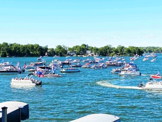 N53w34396-W34396 Rd Q Unit N53 W34396, Okauchee Lake, WI 53069