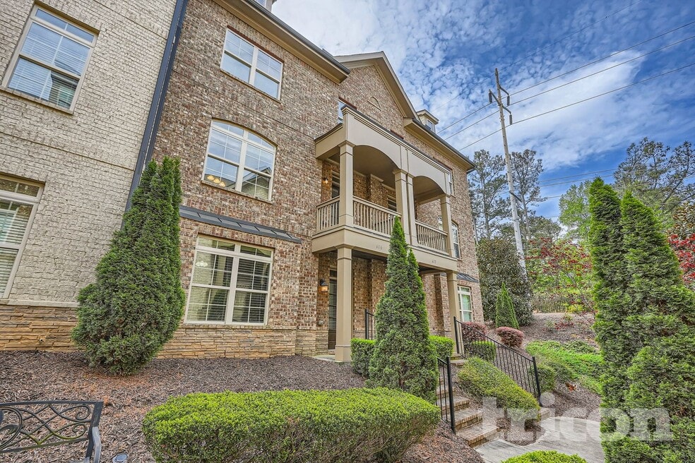 616 Luckett Ct, Smyrna, GA 30080 - photo 1