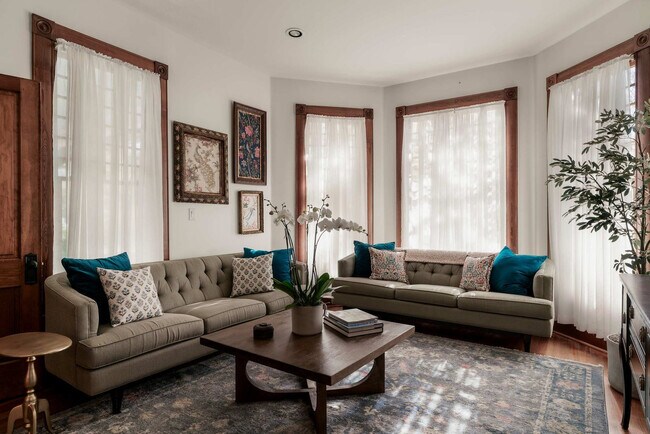 1116 W 10th St unit ID1292407P, Austin, TX 78703 - photo 3