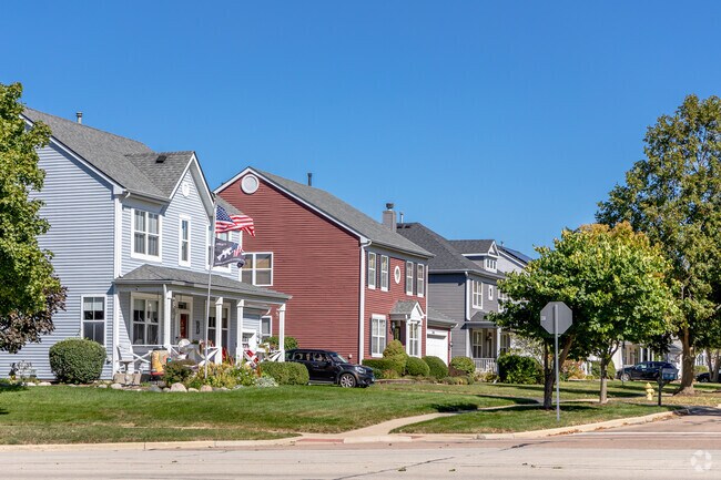 Cornerstone Lakes homes come in a variety of architectural styles.