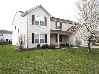 12024 Seahawks Ln, Fishers, IN 46037