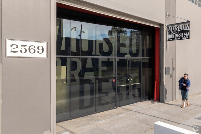 The Museum of Craft and Design faces 3rd Street near 22nd St.