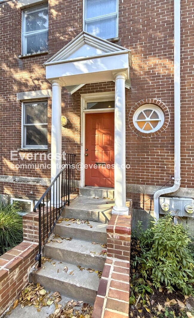 4376 Maryland Ave Unit a5, St. Louis, MO 63108