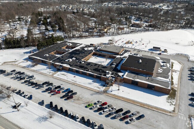 Students at Ridge Elementary in Mentor, Ohio enjoy a variety of subjects.
