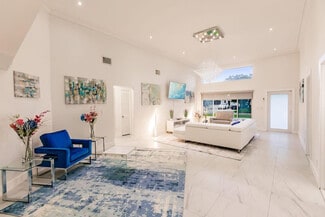 2541 NE 199th St Unit ID1026162P, Miami, FL 33180