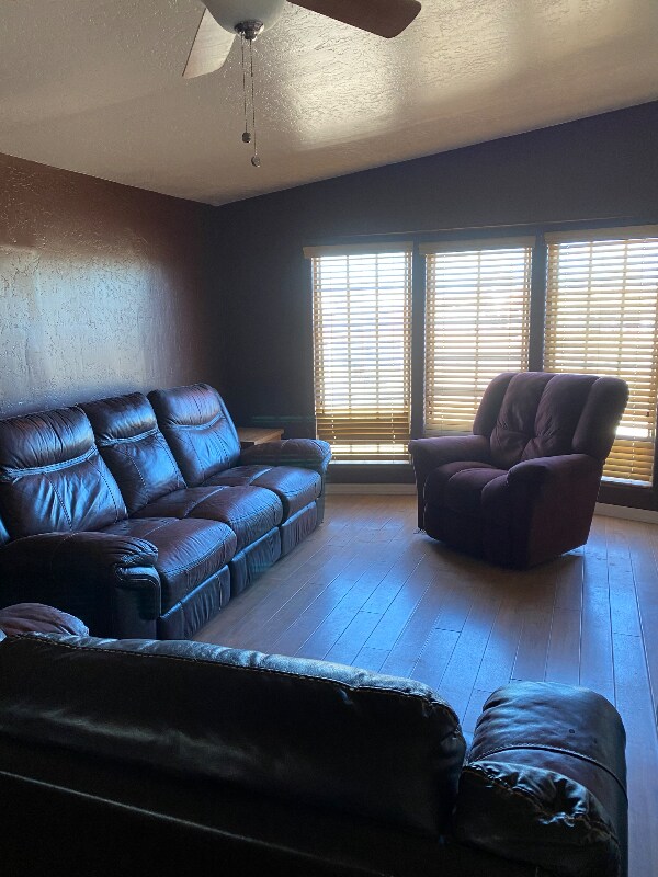 7835 W Caballero Cir, Arizona City, AZ 85223 - photo 1