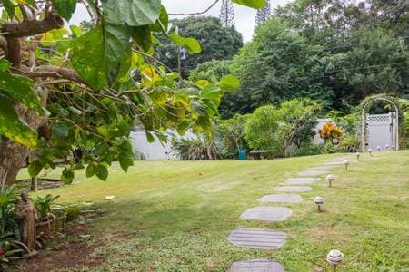 Lighted path from gate