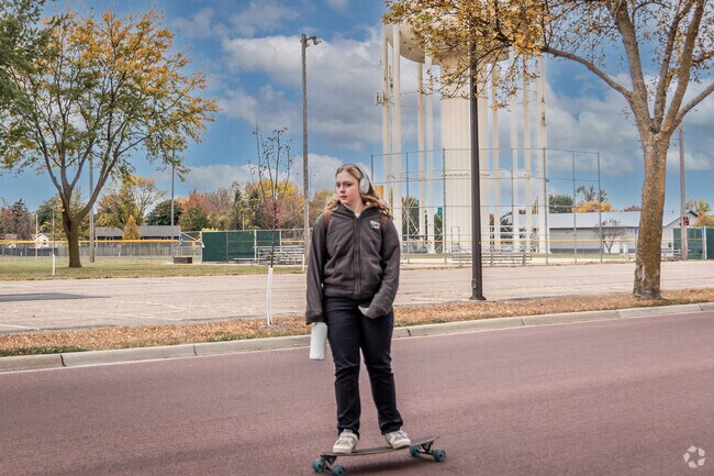 Eastwood Park has smooth paths and open spaces suitable for skaters.