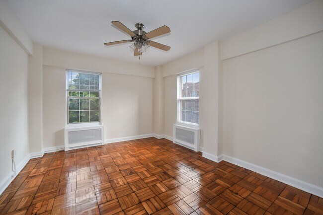 The Roberta, Washington, DC 20015 - photo 3