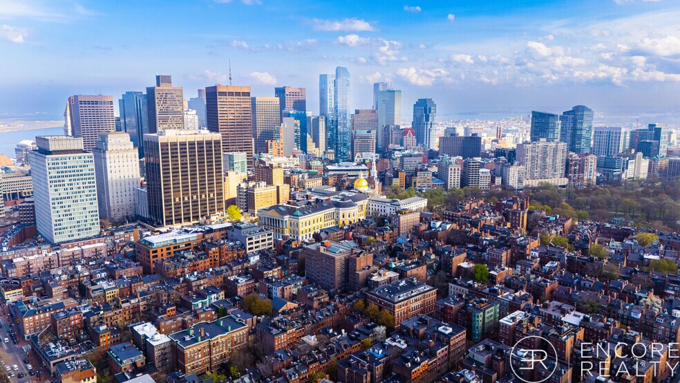 75 Longwood Ave unit 3F, Brookline, MA 02446 - photo 1