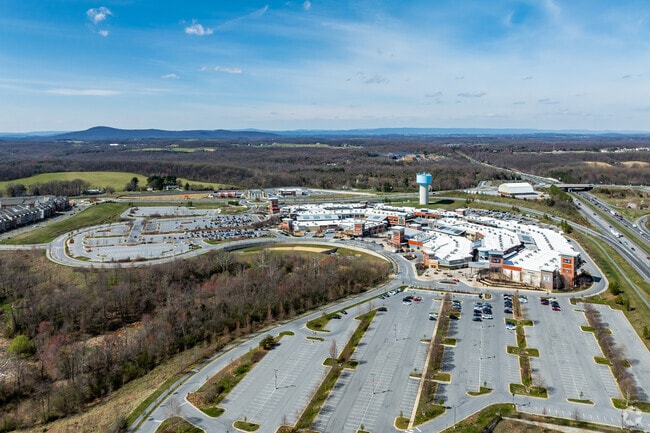 The Clarksburg Outlets are the local gem of this little Maryland town.