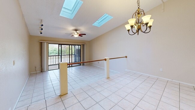 6210 92nd Place N unit 3405, Pinellas Park, FL 33782 - photo 2