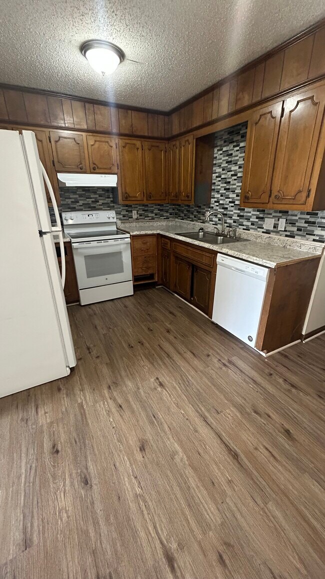 3611 Barry Ave unit 3611, Fort Smith, AR 72903 - photo 4