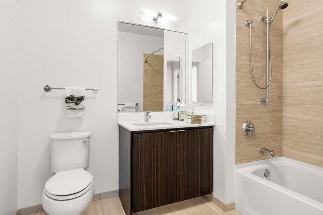 68 E Lake St, Chicago, IL 60601 - photo 7