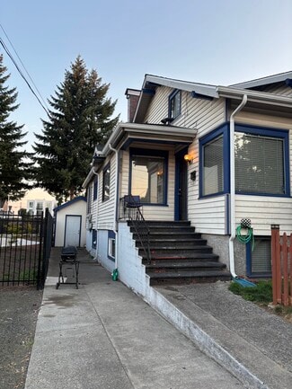 1009 5th St, Bremerton, WA 98337