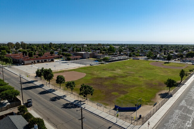 Students can take advantage of numerous sports opportunities at Thomas Jefferson Middle School.