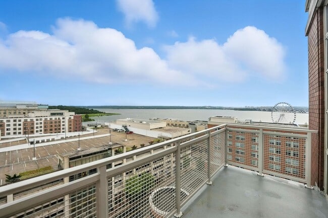 Fleet Street Residences, Oxon Hill, MD 20745 - photo 3